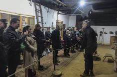 Gathering with families of fallen members of Armed Forces