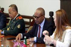 Minister Gašić meets with Angolan Minister of National Defence Lúcio Amaral