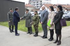 Министар Гашић обишао Гарнизонску амбуланту у Лесковцу