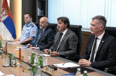 Састанак министра Гашића са замеником начелника Сектора Централне војне комисије НР Кине