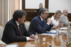 President Vučić meets with Azerbaijan’s Minister of Defence