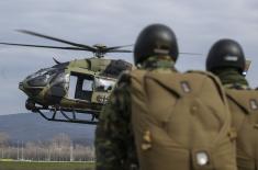 Обука у 63. падобранској бригади за скокове новим падобраном