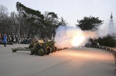 Почасна артиљеријска паљба поводом Дана државности