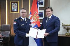 Minister Gašić presents promotion and appointment decrees