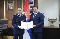Minister Gašić presents promotion and appointment decrees