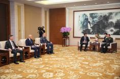 Састанак министра Гашића са потпредседником Централне војне комисије генералом Јоусјом