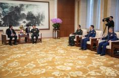 Састанак министра Гашића са потпредседником Централне војне комисије генералом Јоусјом