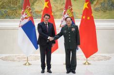 Састанак министра Гашића са потпредседником Централне војне комисије генералом Јоусјом