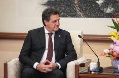 Састанак министра Гашића са потпредседником Централне војне комисије генералом Јоусјом