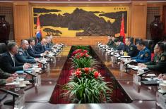 Састанак министра Гашића са министром националне одбране НР Кине у Пекингу