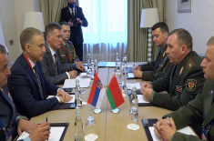 Minister Stefanović meets with Belarusian Minister of Defence Khrenin