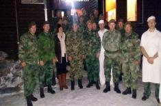 Министар одбране и начелник Генералштаба са припадницима Војске Србије у КЗБ
