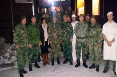 Defence Minister and Chief of General Staff with Serbian Armed Forces members in Ground Safety Zone