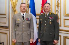 Strengthening military cooperation with France