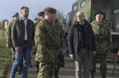 Ministar Vučević obišao pripadnike Rečne flotile