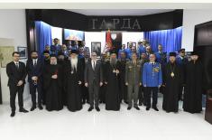 Patriarch Porfirije presents Serbian Armed Forces Guard with icons painted at Kovilj Monastery