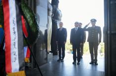 Predsednik Egipta položio venac na spomenik Neznanom junaku na Avali