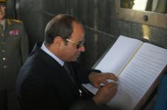 Predsednik Egipta položio venac na spomenik Neznanom junaku na Avali