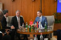 Meeting between Minister Stefanović and Turkish National Defence Minister Akar