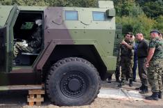 Minister Vulin in „Nikinci”: Armoured fighting vehicle “Miloš” passed all tests 