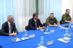 Министар Гашић обишао Центар Министарства одбране у Нишу