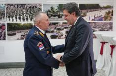 Министар Гашић присуствовао обележавању Дана Копнене војске