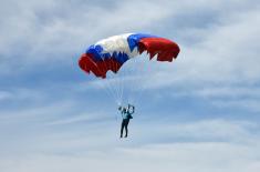 Serbian Armed Force paratroopers win gold and silver medals at the national championship 