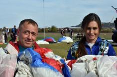 Serbian Armed Force paratroopers win gold and silver medals at the national championship 