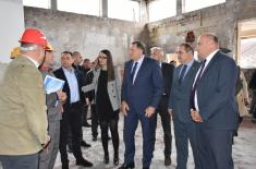 Ministar Vulin: Zaposlenje za 100 radnika u pogonu "Jumka" u Drvaru