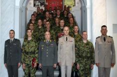 Prvih hiljadu vojnika promenilo status u službi