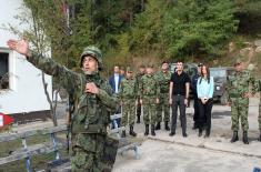 Defence Minister Zoran Djordjevic and Minister of Justice Nela Kuburovic visit Joint Military and Police Force on the border with Bulgaria