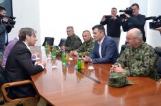Minister of Defence meets Mayor of Presevo