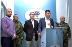 Minister of Defence meets Mayor of Presevo