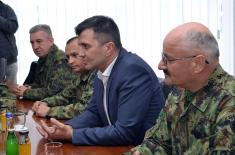 Minister of Defence meets Mayor of Presevo