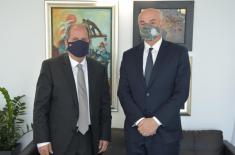Pomoćnik ministra odbrane za materijalne resurse Miloradović u poseti Ministarstvu odbrane Kipra