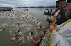 Military Academy Cadet, Sava Stanković First to Swim to the Holy Cross