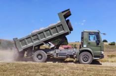 Помоћ Војске Србије мештанима сјеничких села