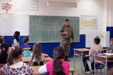 Помоћ Војске Србије мештанима сјеничких села