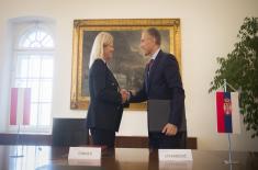 Sastanak ministra Stefanovića i ministarke odbrane Austrije Taner