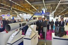 Minister Vulin at the Military Technology Trade Fair in Paris