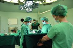 Отворен конкурс за пријем 195 здравствених радника у војноздравствене установе