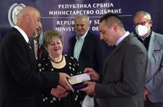 Ministar Vulin: Dobri rezultati Odbrambene industrije Srbije u opremanju Vojske Srbije