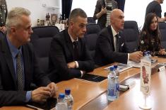 Ministar Vulin otvorio dva nova pogona u kruševačkom "Trajalu" 