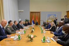 Meeting of President Vučić with Minister of Defence of Republic of Angola