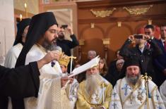 Министар Вулин на устоличењу епископа далматинског