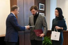 Ministar Stefanović uručio zahvalnice za uspeh na takmičenju „Armija kulture“