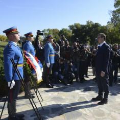 Председник Вучић предводио церемонију Дана сећања на жртве у Другом светском рату