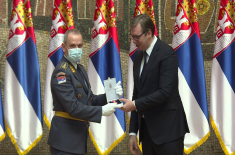 President Vučić presents decorations on Serbia’s Statehood Day