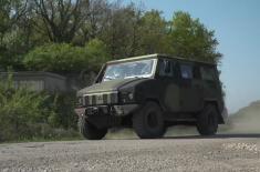 Off-road vehicle Zastava NTV reliable on different types of terrain