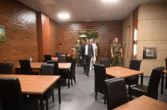 ​Minister Gašić visits Military Medical Academy: Continued investment in cutting-edge equipment and patient treatment conditions